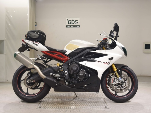 Triumph DAYTONA 675R 2015