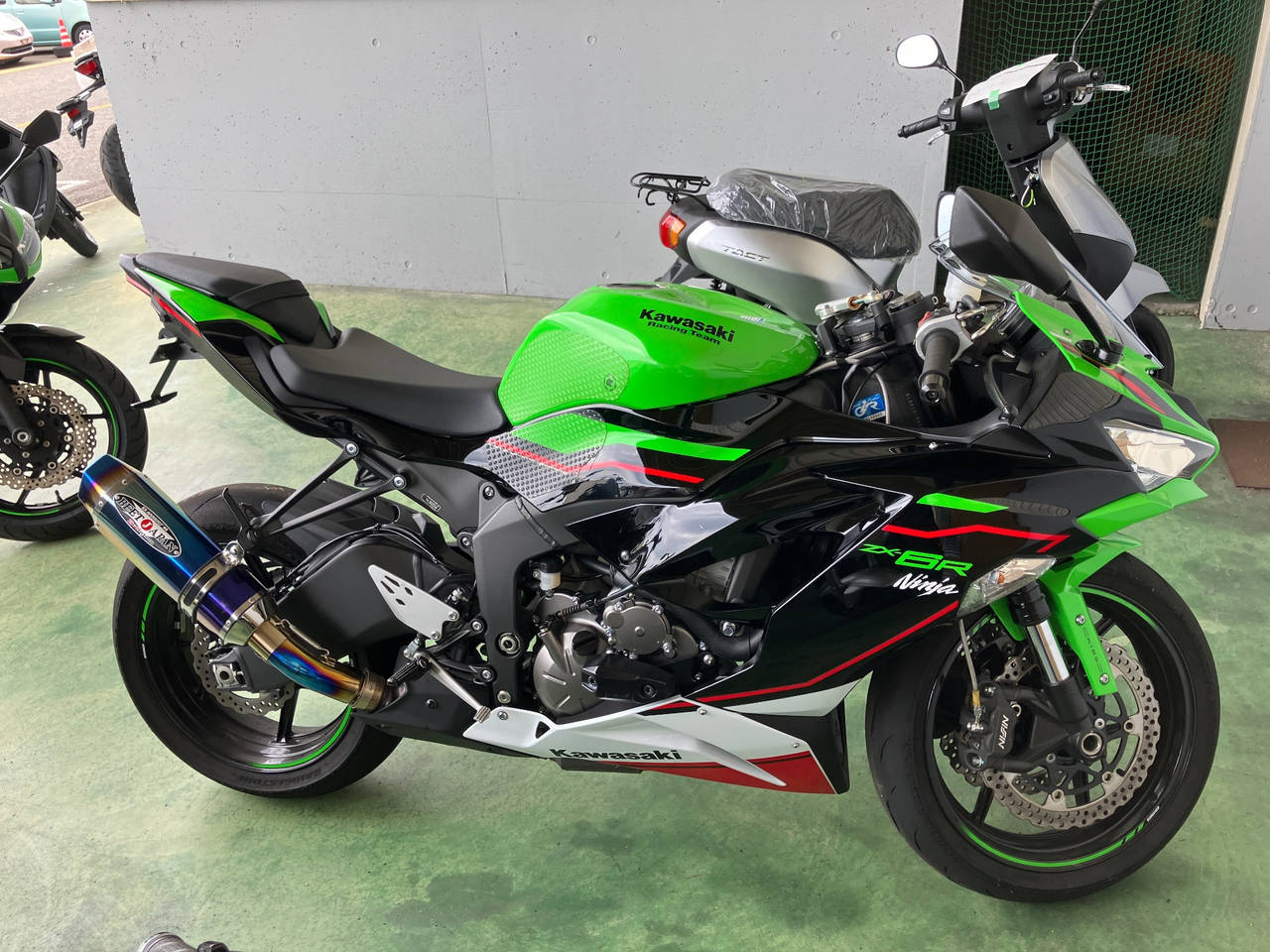 Kawasaki NINJA ZX-6R 2021