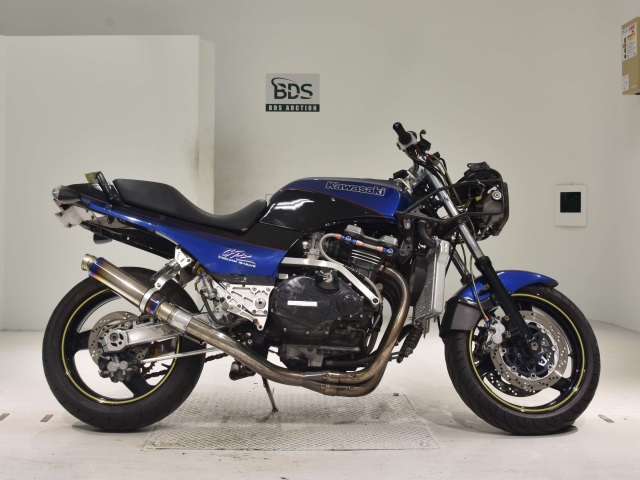 Kawasaki GPZ900R 1992