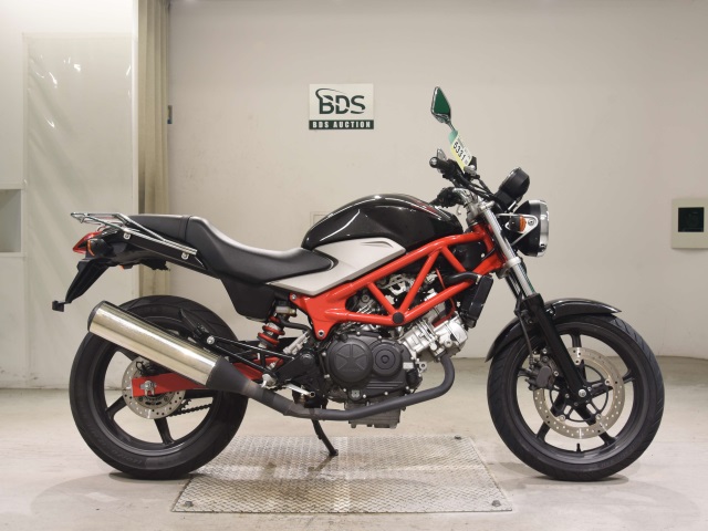 Honda VTR250 2011