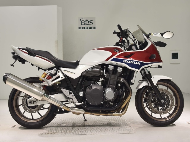 Honda CB1300SF BOLDOR 2015