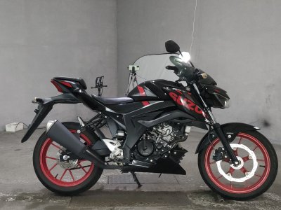 Suzuki GSX-S125
