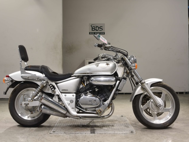 Honda MAGNA250 2001