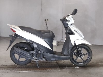 Suzuki ADDRESS V110
