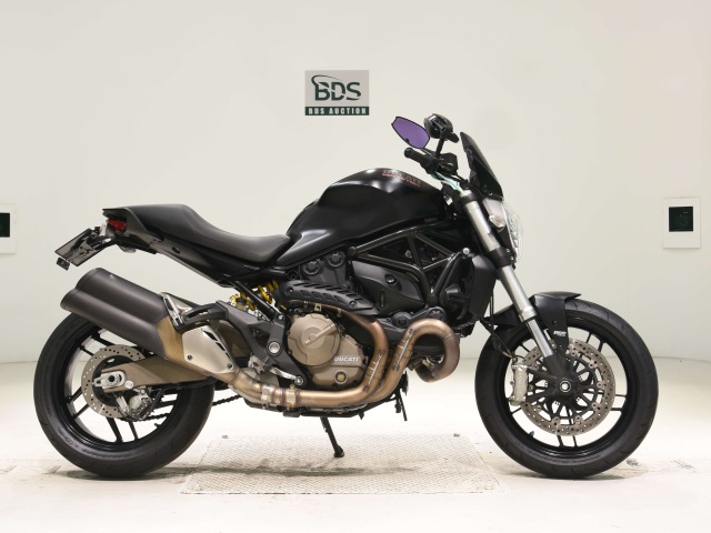Ducati MONSTER 821 2015