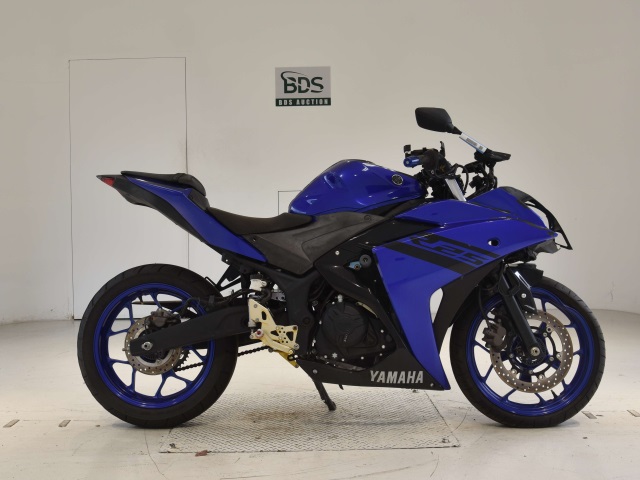 Yamaha YZF-R25 2018