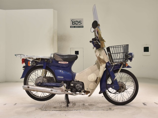 Honda C50 2008