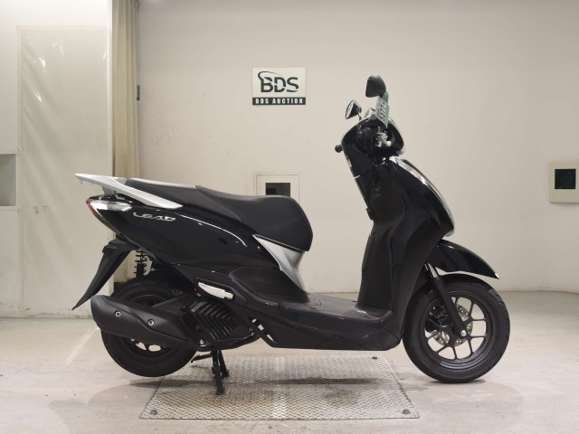 Honda LEAD125 2025
