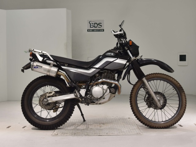 Yamaha SEROW XT225 2003