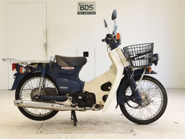 Honda C50 2008