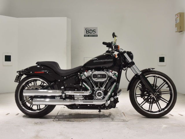 HD BREAKOUT FXBRS1870 2019