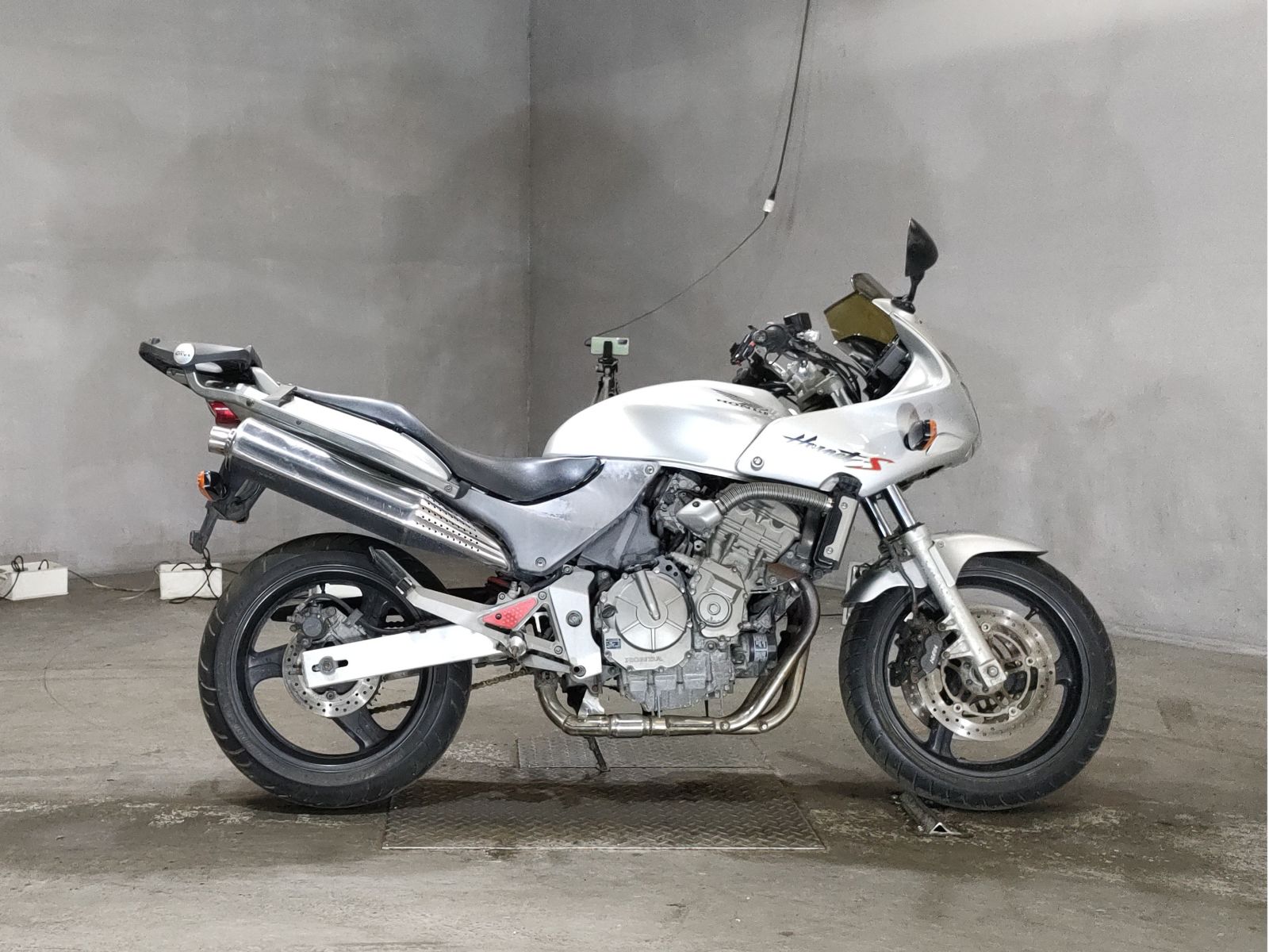 Honda HORNET S CB600F 2000