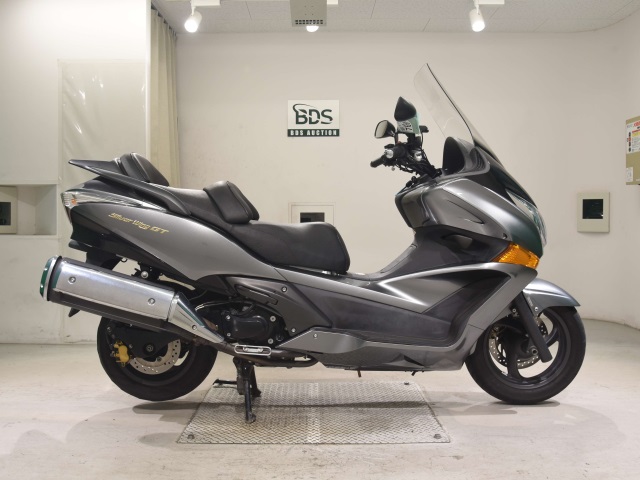 Honda SILVERWING600GTA 2009
