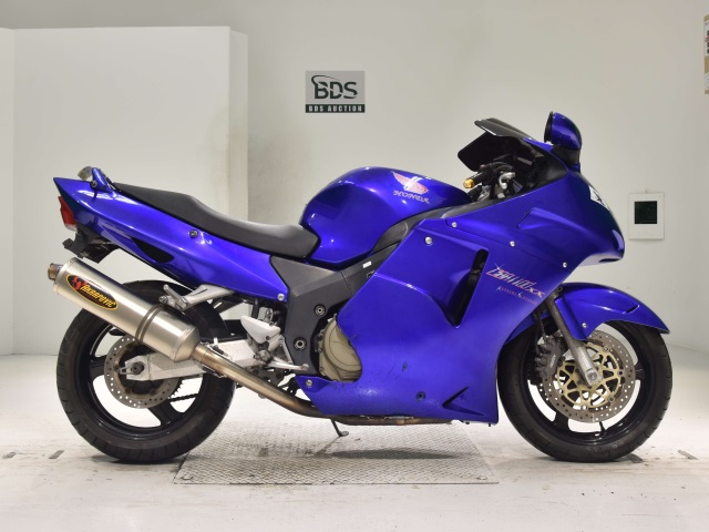Honda CBR1100XX BLACKBIRD 1999