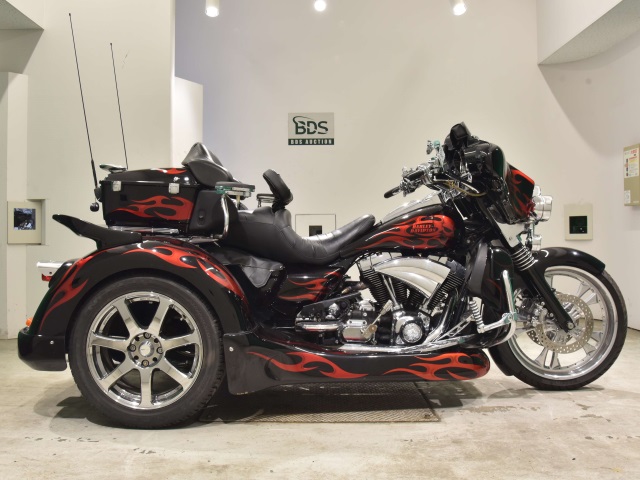 HD ELECTRA GLIDE FLHTCU1580 TRIKE 2006