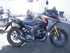 Honda CB200XA 2022