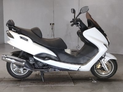 Yamaha MAJESTY 125