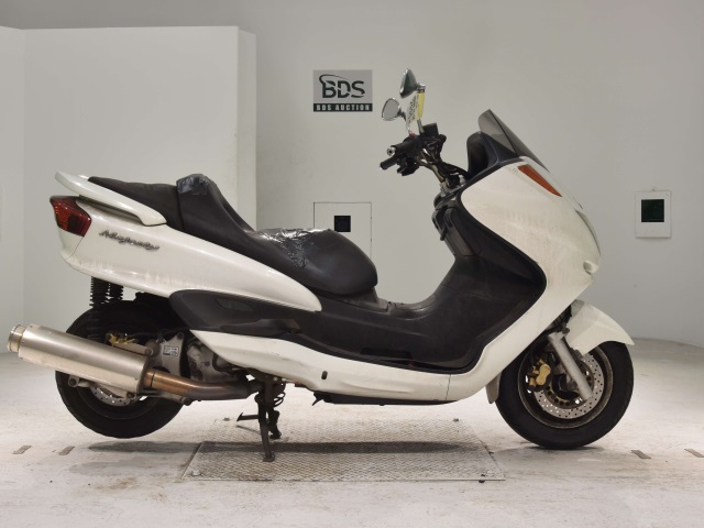 Yamaha MAJESTY 250 2002