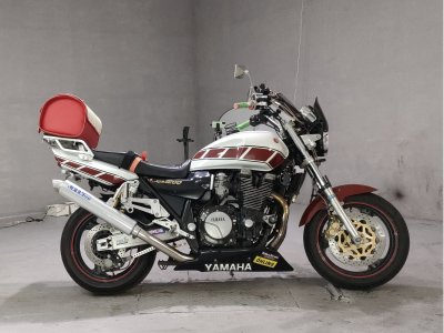 Yamaha XJR1200 1995