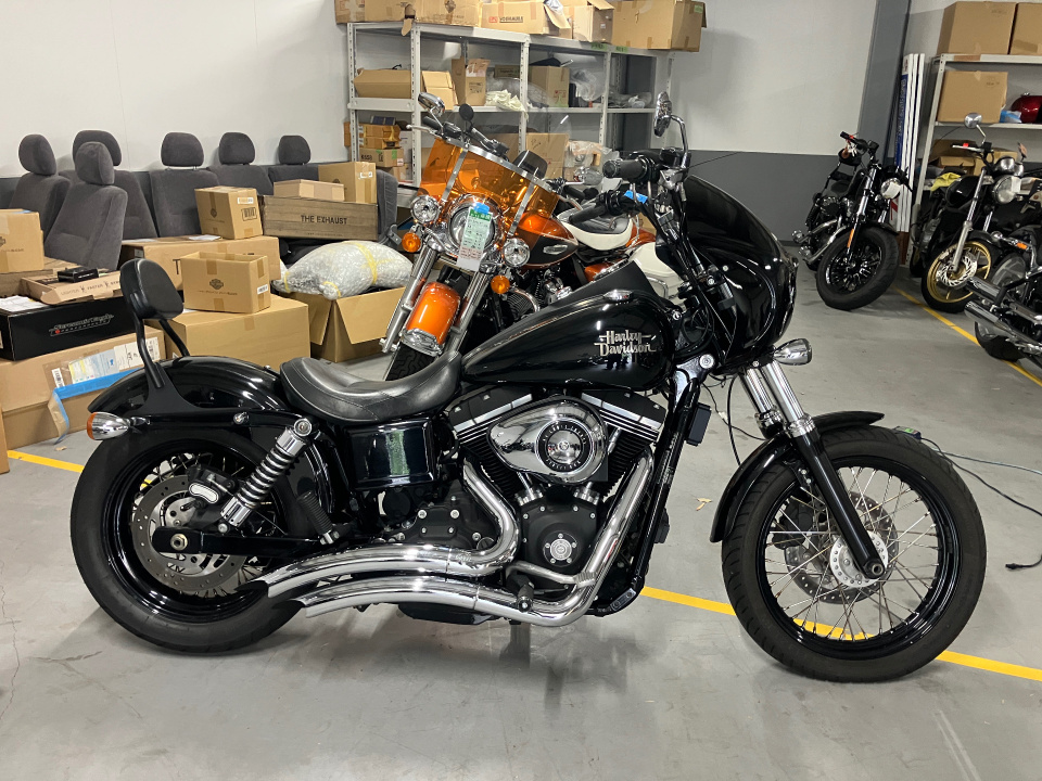 HD STREETBOB FXDB1580 2013