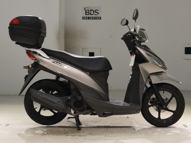 Suzuki ADDRESS V110