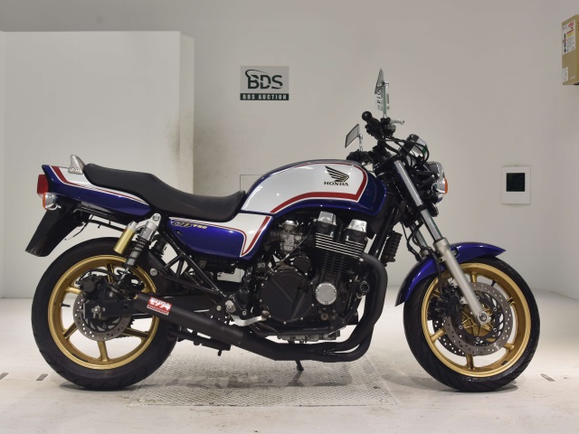 Honda CB750SF 2005