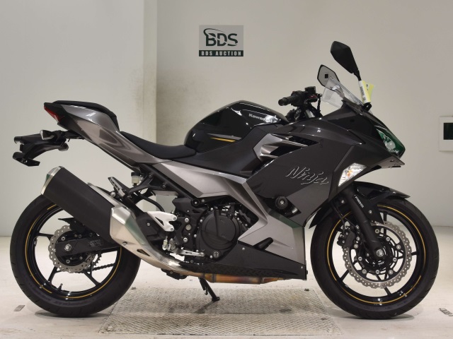 Kawasaki NINJA400 2022
