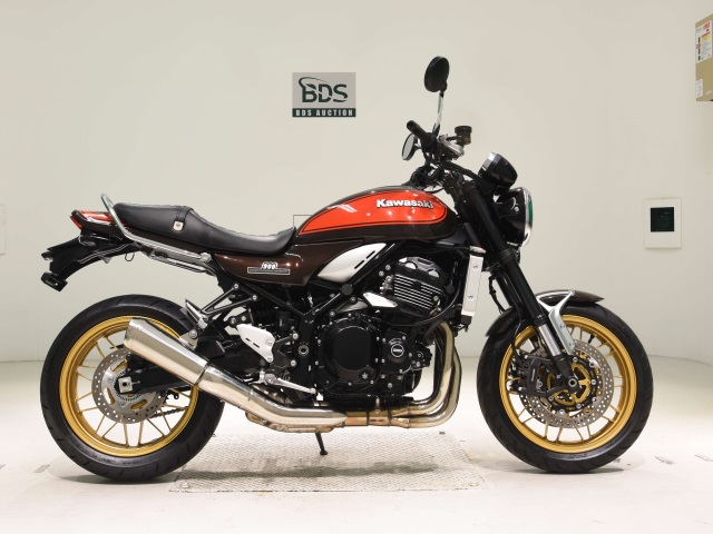 Kawasaki Z900RS 2022