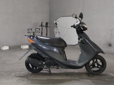 Suzuki ADDRESS V50