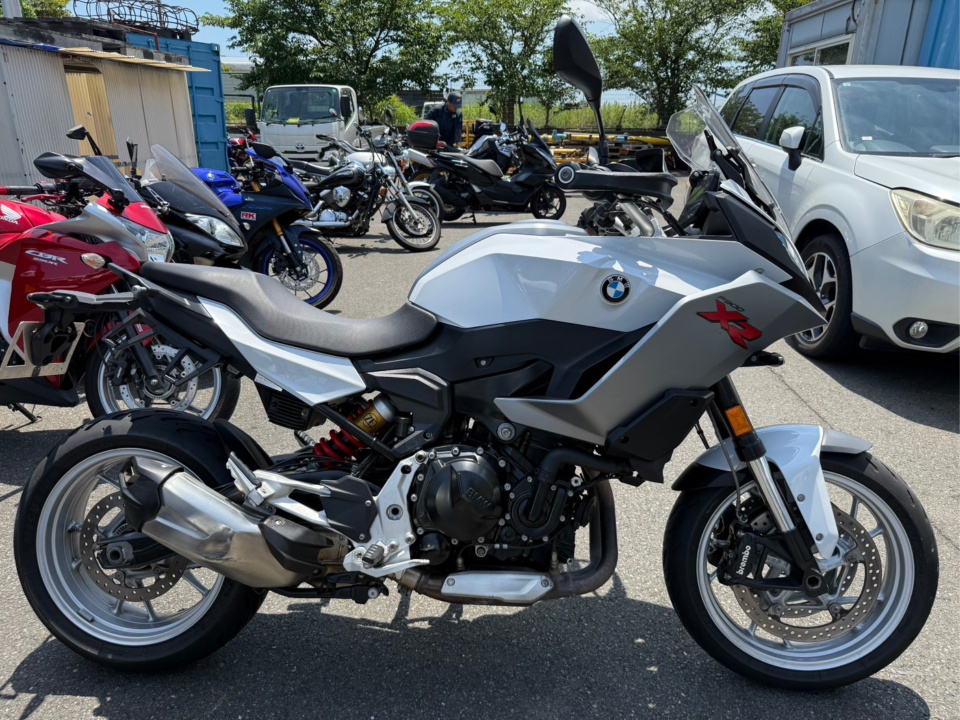 BMW F900XR 2022