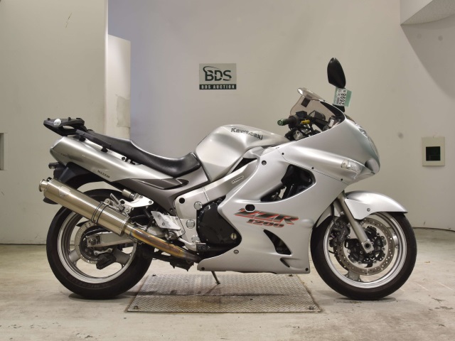 Kawasaki ZZ-R1200 2002