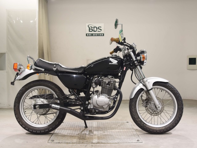 Honda CB223S 2008