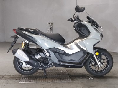 Honda ADV 160 2023