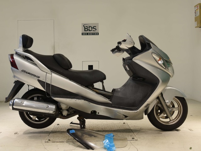 Suzuki SKYWAVE 400 2004