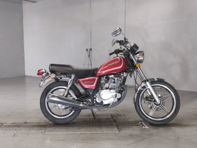 Suzuki GN125-2F 2016