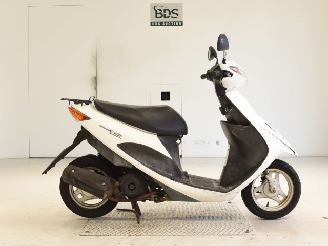 Suzuki ADDRESS V50