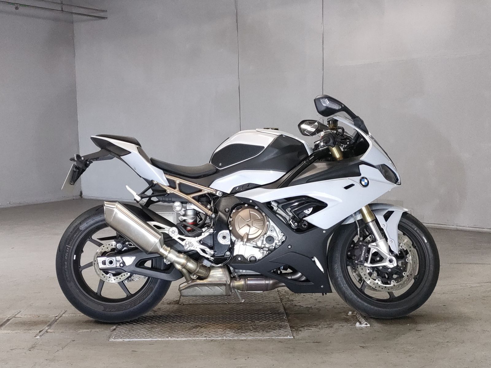 BMW S1000RR 2022
