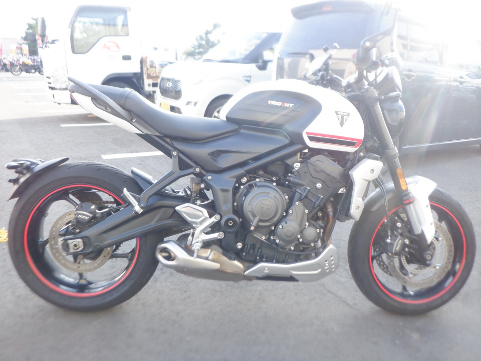 Triumph TRIDENT660 2021