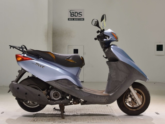 Yamaha AXIS125 2013