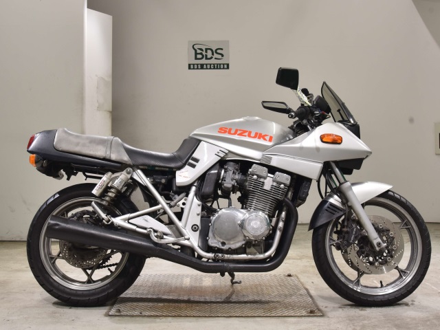 Suzuki GSX400S KATANA 1993