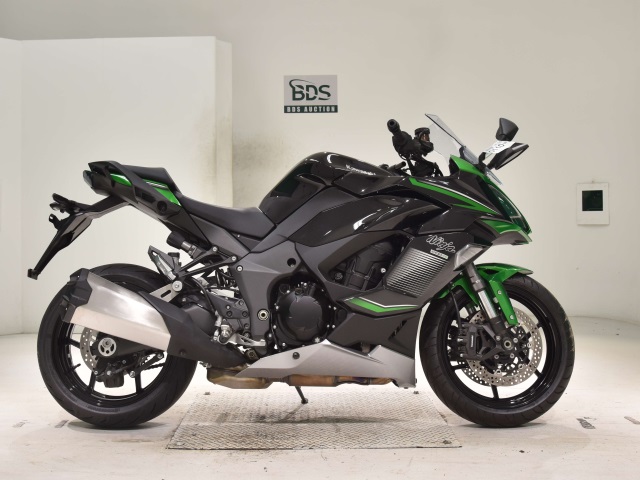 Kawasaki ninja 1000 sx 2024