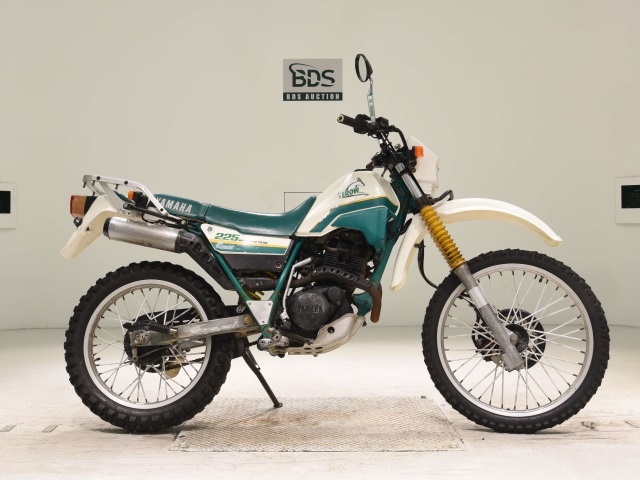 Yamaha SEROW XT225 1987