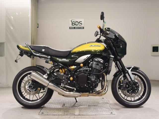 Kawasaki Z900RS 2023