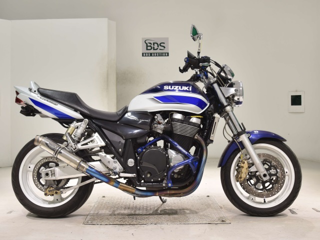 Suzuki GSX1400 2001