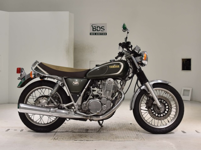 Yamaha SR400 2013