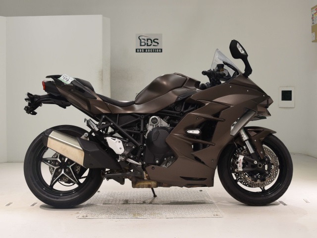 Kawasaki NINJA H2 SX SE + 2021