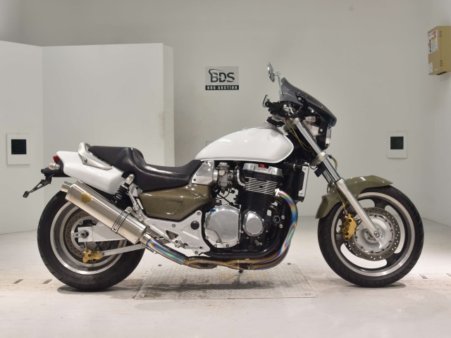 Honda X4 1998