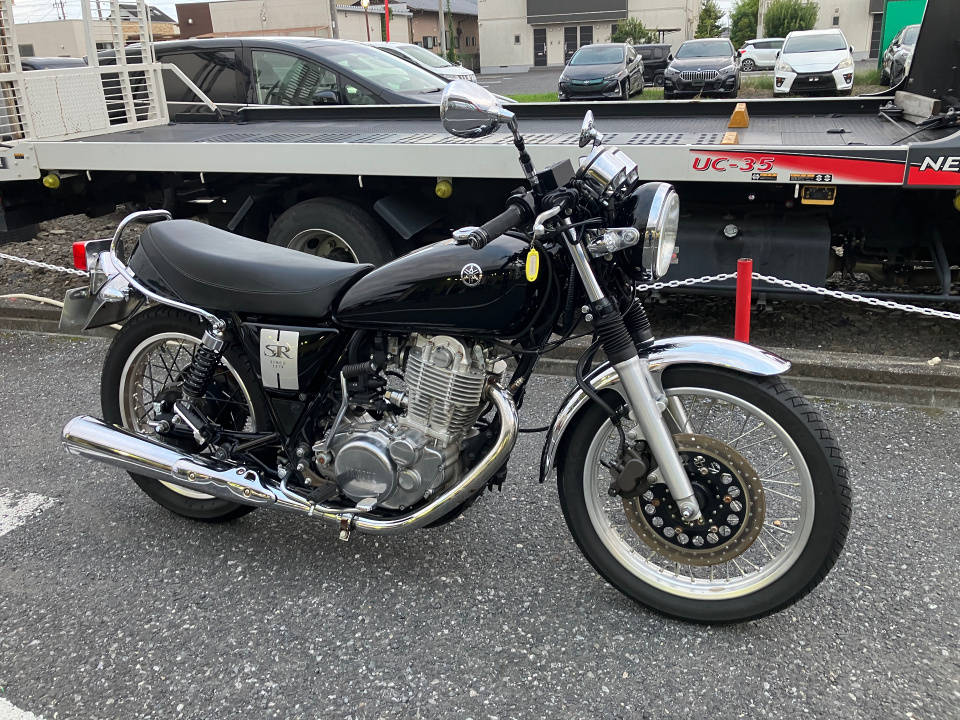Yamaha SR400 2020