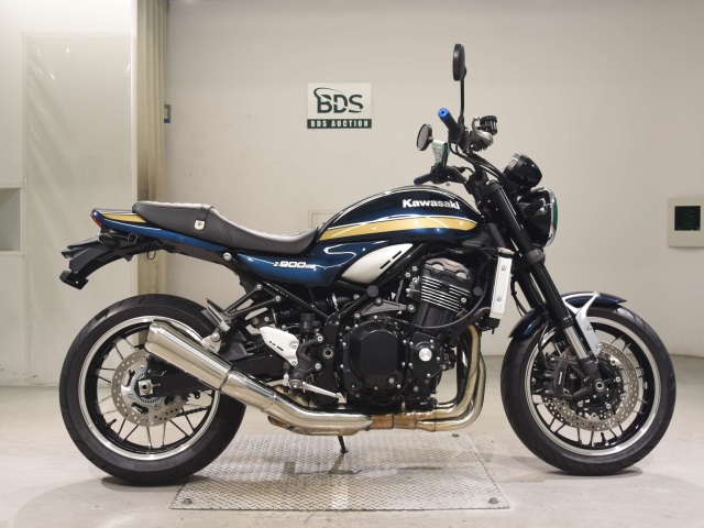 Kawasaki Z900RS 2021