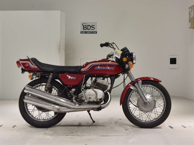 Kawasaki 350SS 2024